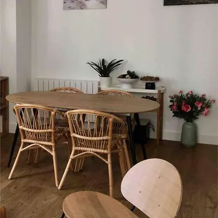 : Centre-ville De Apartment *